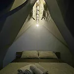 Forrest Garden - Where Nature Meets Comfort