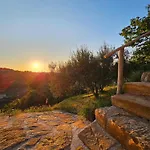 캠프장 Forrest Garden - Where Nature Meets Comfort 포르토로즈