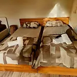 Forrest Garden - Where Nature Meets Comfort بورتوروز